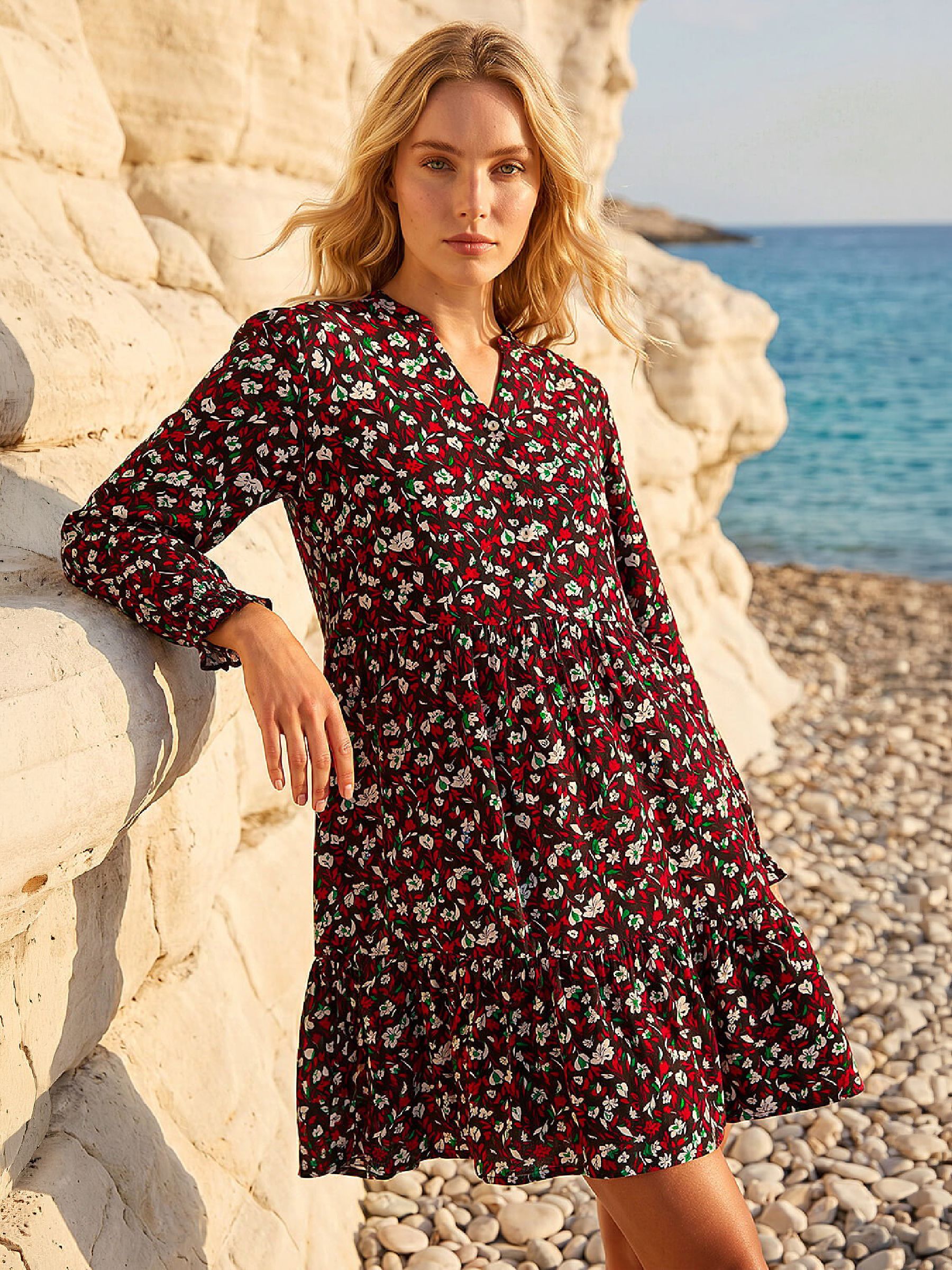 Roman Women's Red Floral Print Buttoned Dress In | : Size 20 - Image 3