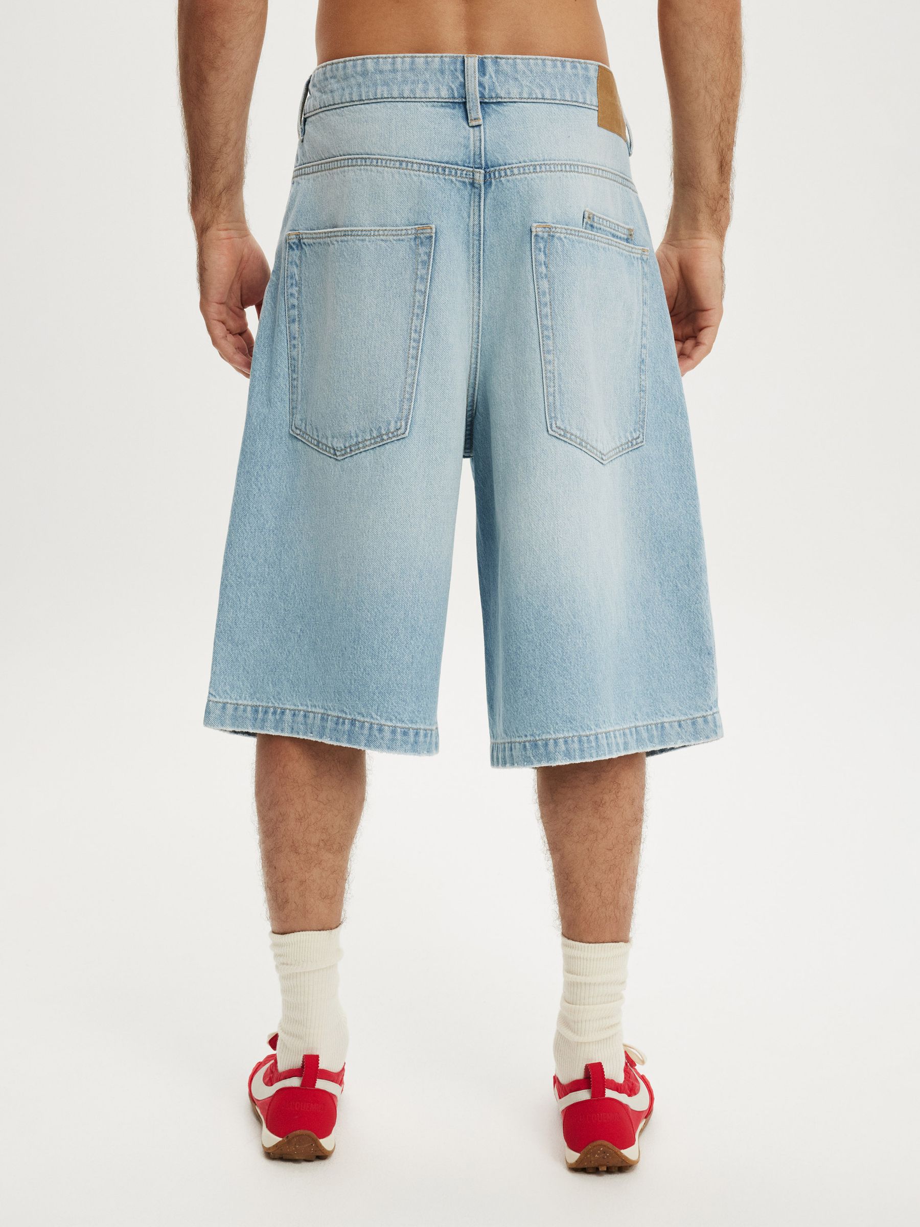 Comprar Azul - Cotton On Y2K Super Baggy Denim Shorts from Next Brazil