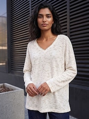 Crema - Roman Contrast Stitch V-Neck Top - Imagen 1 de 4