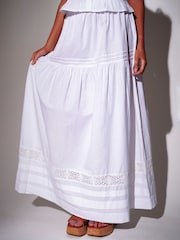 South Beach White Pleat Detail Tiered Maxi Skirt - Image 3 of 5