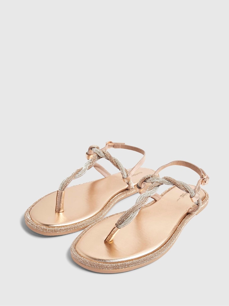 River Island Twisted Diamante Toe Thong Sandals - Bild 6 von 6 River Island Twisted Diamante Toe Thong Sandals - Bild 6 von 6
