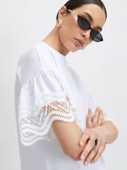 River Island Lyhythihainen Virkattu T-paita - Kuva 4 / 4