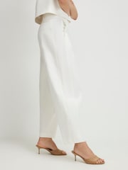 River Island White Cotton Blend Barrel Leg Trousers - Image 2 of 4