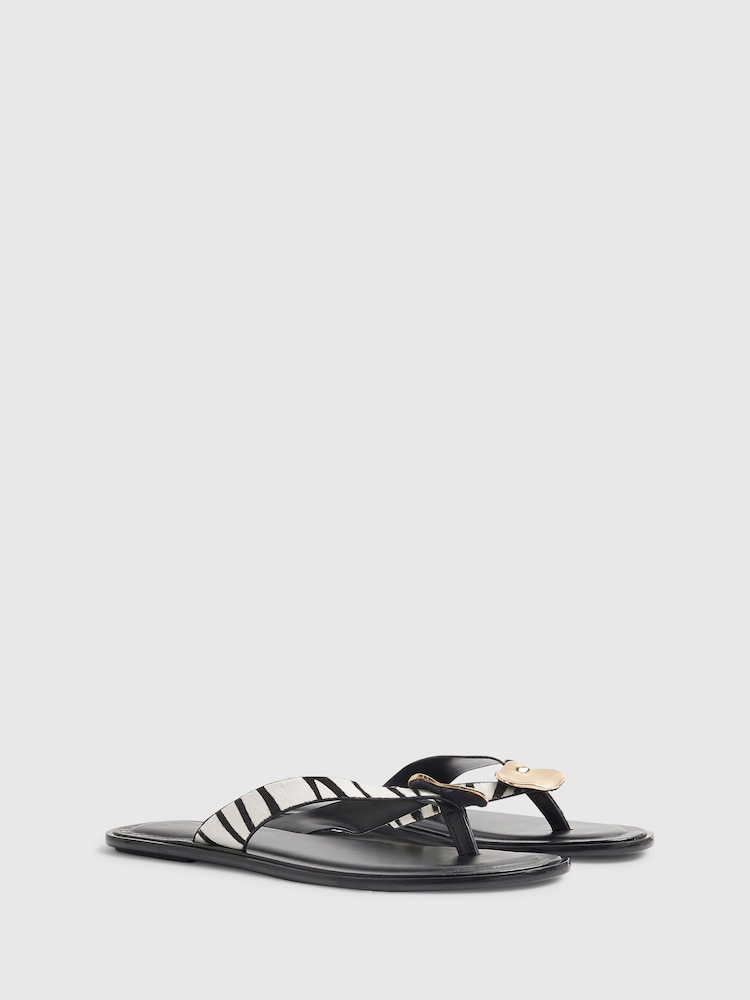 River Island Black Hardware Toe Thong Sandals - Image 2 of 6