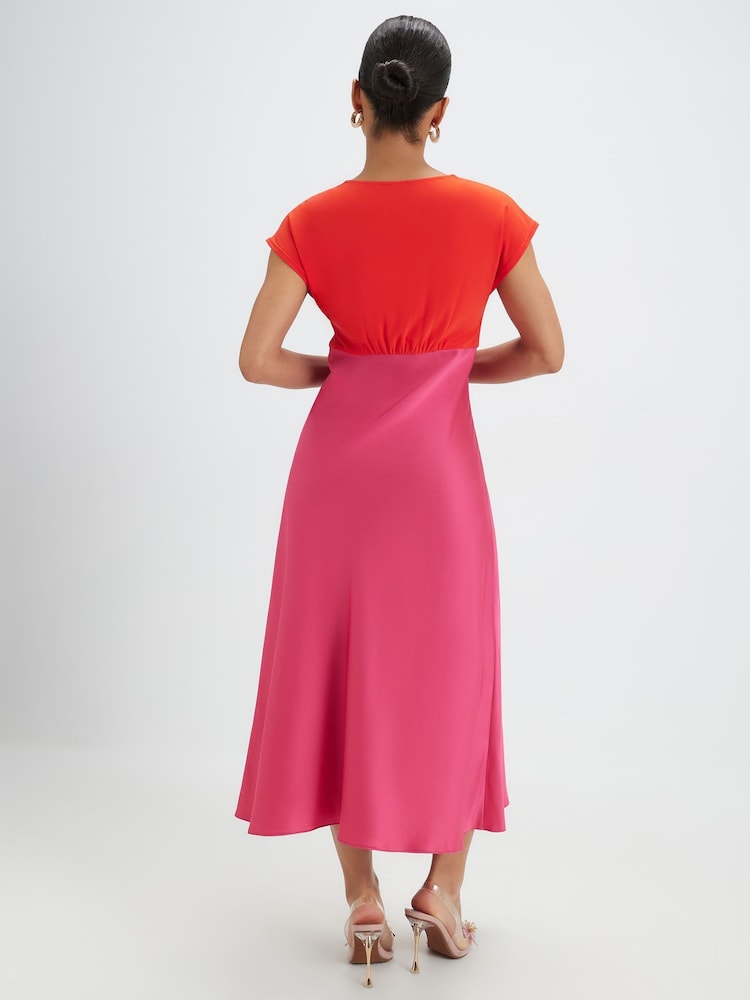 River Island Pink Petite Short Sleeve V-Neck Lace Satin Midi Dress - Image 2 of 4