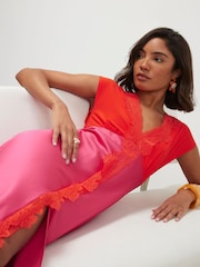 River Island Pink Short Sleeve V-Neck Lace Satin Midi Dress - Image 2 of 4