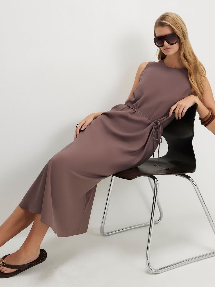 Robe longue River Island sans manches à ceinture - Image 1 de 4