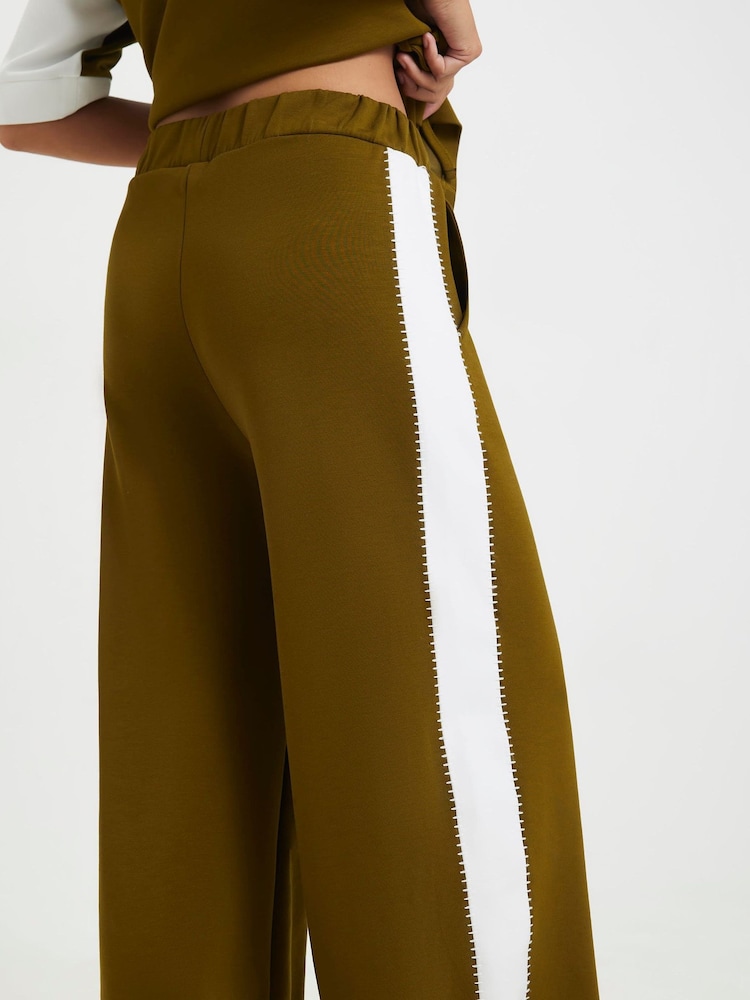 River Island Green Petite Premium Colour Block Wide Leg Trousers - Image 4 of 4 River Island Green Petite Premium Colour Block Wide Leg Trousers - Image 4 of 4