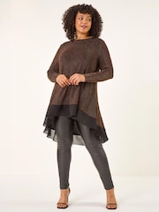 Marrón - Blusa tipo túnica con dobladillo de gasa brillante y curva Roman - Imagen 2 de 4