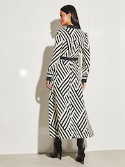 Lipsy Black/White Long Sleeve Maxi Shirt Dress - Image 2 of 4