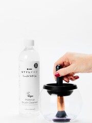 Stylpro Makeup Brush Cleanser 500ml - Image 4 of 4
