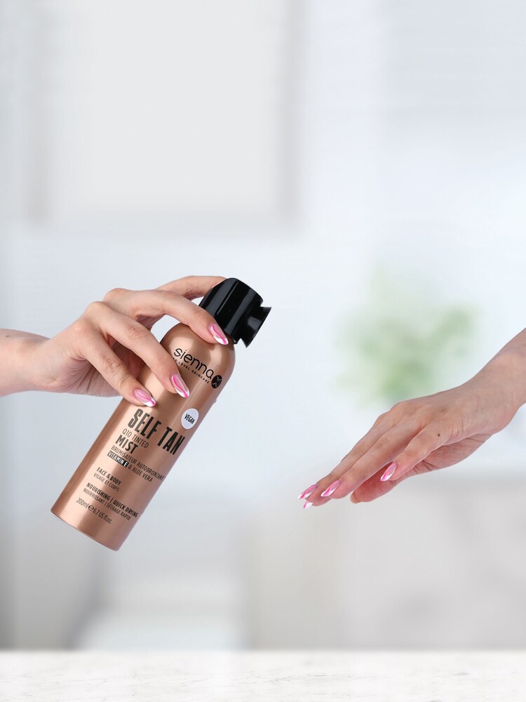 Sienna X Q10 Tinted Mist 200ml - Image 3 of 3