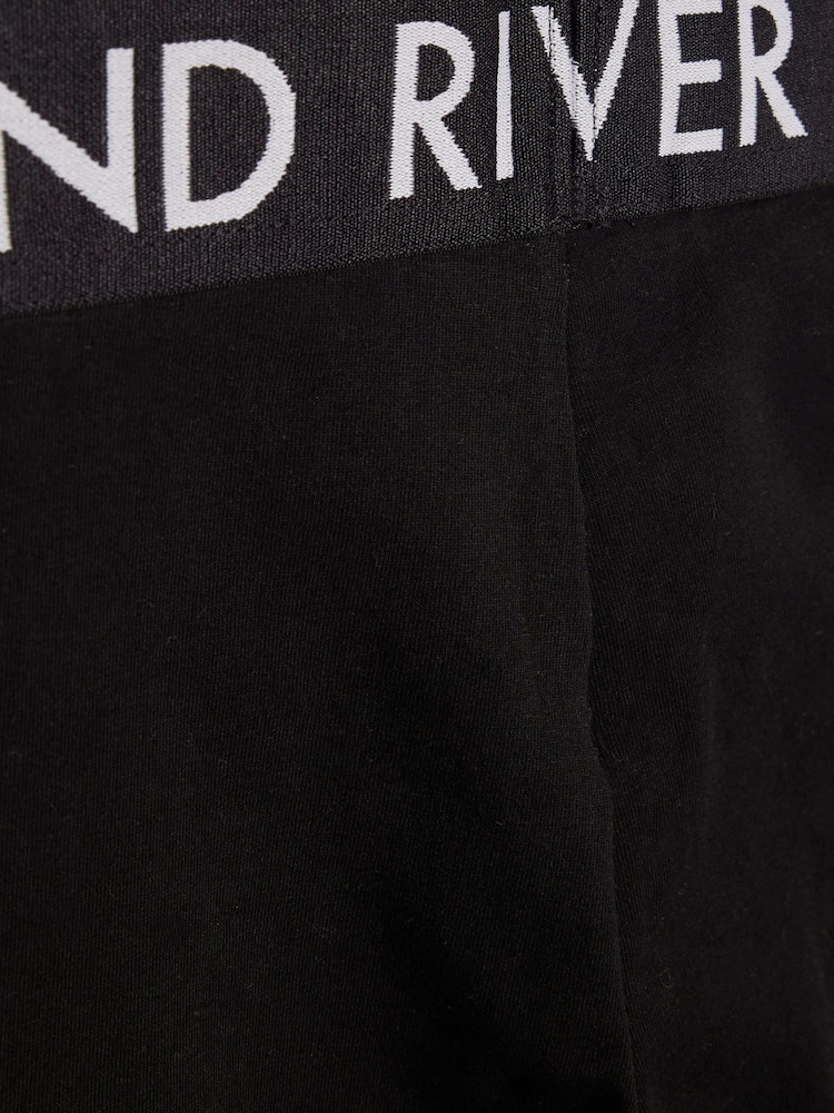 River Island White K Pop Soda Queen T-Shirt & Cycle Shorts Set - Image 5 of 5 River Island White K Pop Soda Queen T-Shirt & Cycle Shorts Set - Image 5 of 5