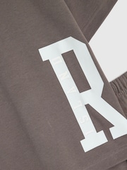 River Island River Varsity T-Shirt & Shorts Set - Bild 4 von 5
