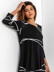 Roman Black Linear Print Hanky Hem Top - Image 4 of 4