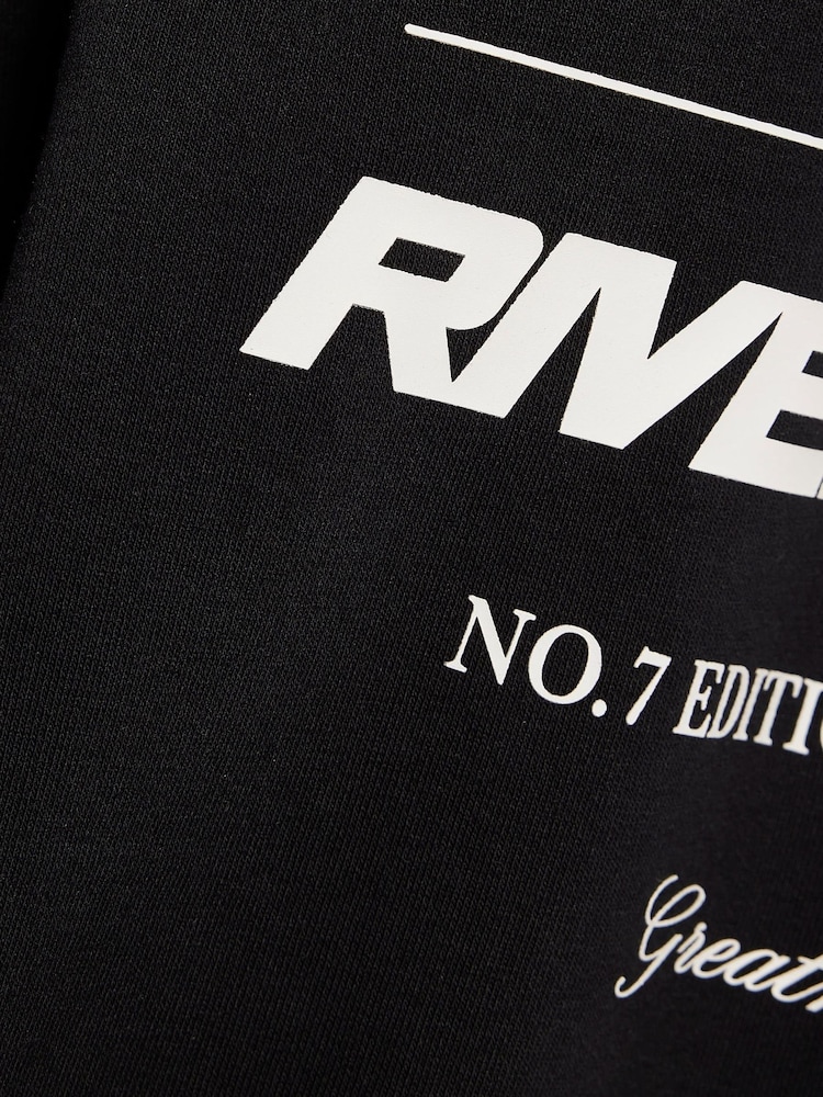 River Island White River Athelesuire T-Shirt & Jogger Set - Image 5 of 5