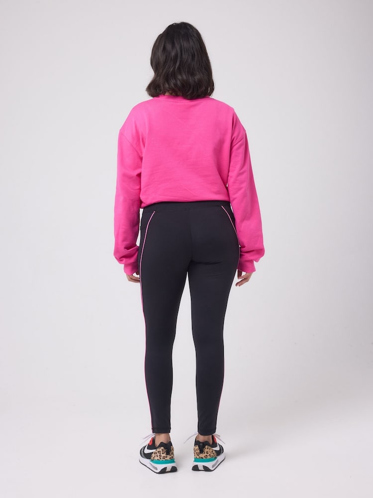SCAMP & DUDE Black Full Length Active Leggings with Pockets - Image 2 of 4 SCAMP & DUDE Black Full Length Active Leggings with Pockets - Image 2 of 4