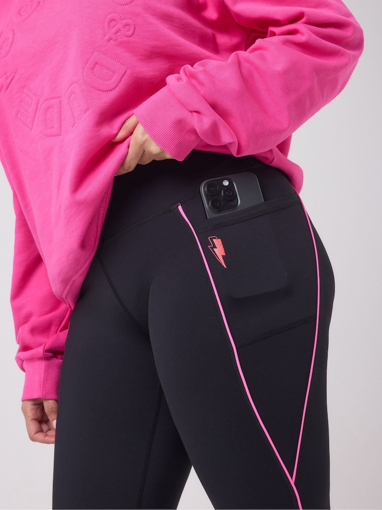 SCAMP & DUDE Black Full Length Active Leggings with Pockets - Image 4 of 4 SCAMP & DUDE Black Full Length Active Leggings with Pockets - Image 4 of 4