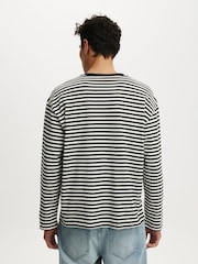 Vintage White - Cotton On Regular Fit Long Sleeve T-Shirt - Imaginea 2 din 4