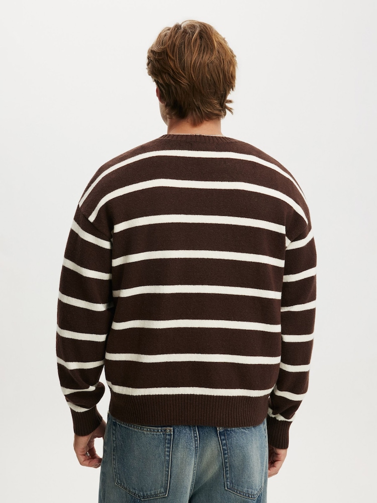 Braun - Cotton On Box Fit Rundhals Strick Pullover - Bild 2 von 4 Braun - Cotton On Box Fit Rundhals Strick Pullover - Bild 2 von 4