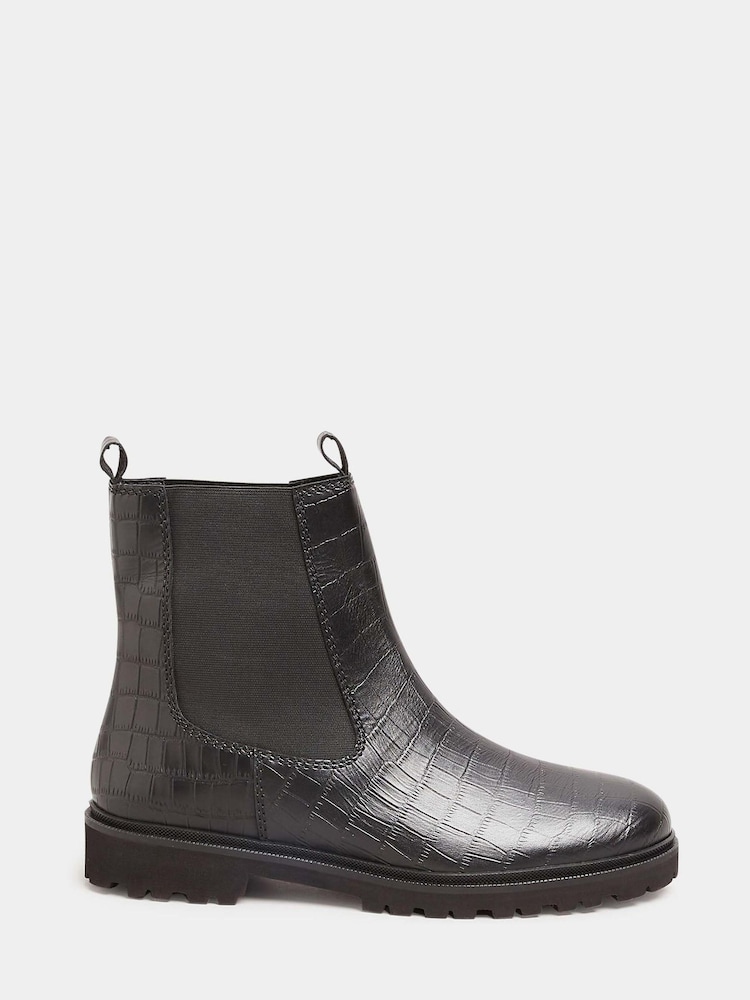 Long Tall Sally Black Leather Cleated Chelsea Croc - Image 2 of 5 Long Tall Sally Black Leather Cleated Chelsea Croc - Image 2 of 5