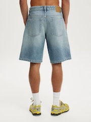 Cotton On Blue Baggy Denim Shorts - Image 2 of 5
