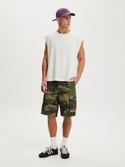 Cotton On Green Baggy Cargo Shorts - Image 1 of 8
