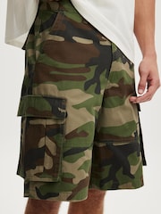 Cotton On Green Baggy Cargo Shorts - Image 5 of 8