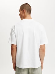Cotton On White Box Fit T-Shirts 2 Pack - Image 4 of 7