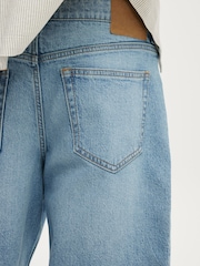 Blau - Cotton On Gerade Jeansshorts mit lockerer Passform - Bild 6 von 6