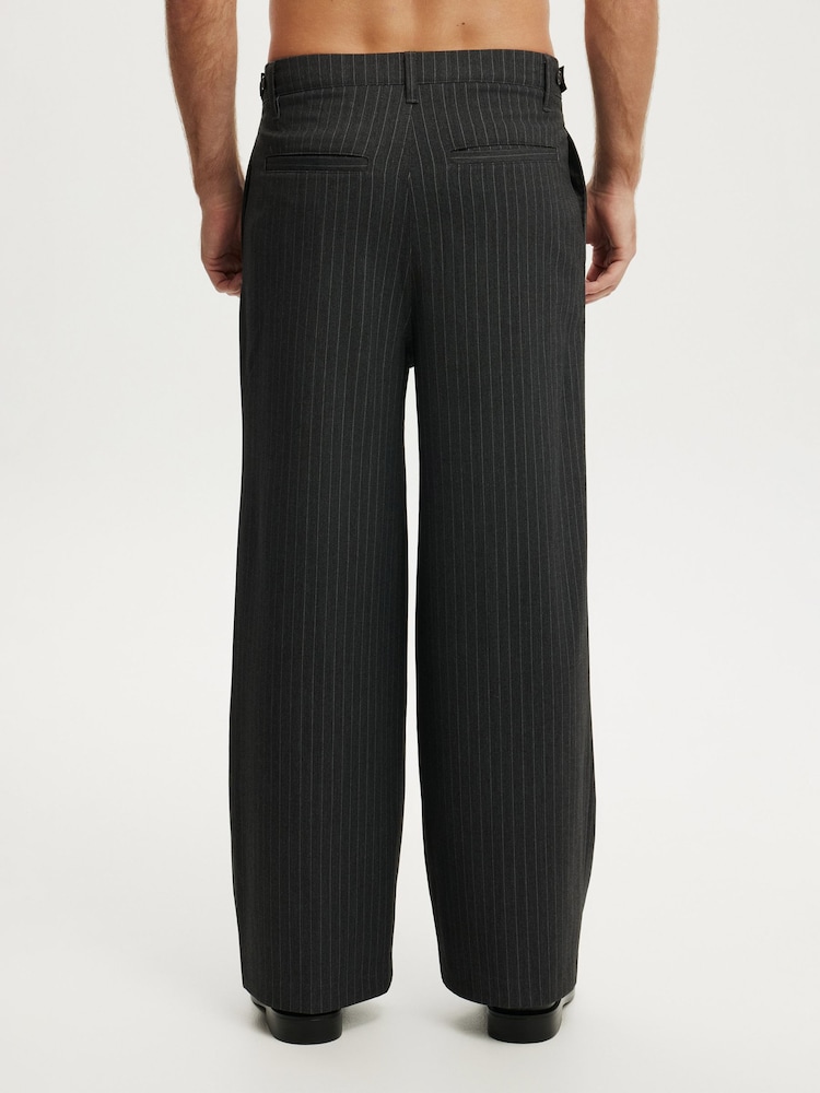 Cotton On Grey Super Baggy Pleated Trousers - Image 2 of 5