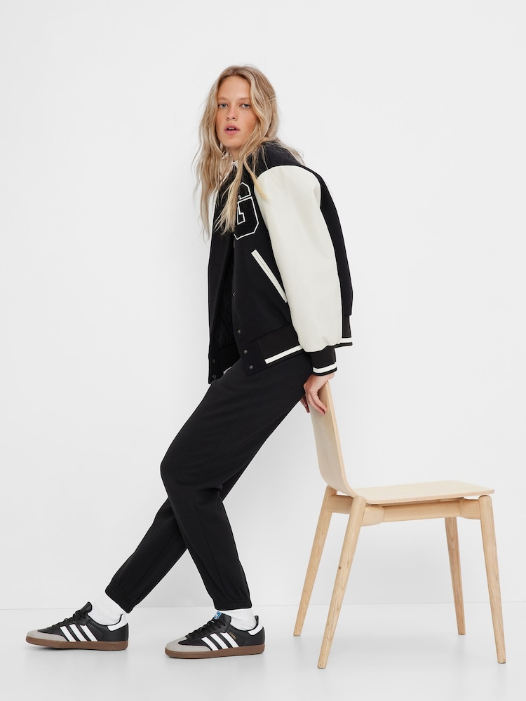 Gap Black High Rise Vintage Soft Pull-On Joggers - Image 1 of 1