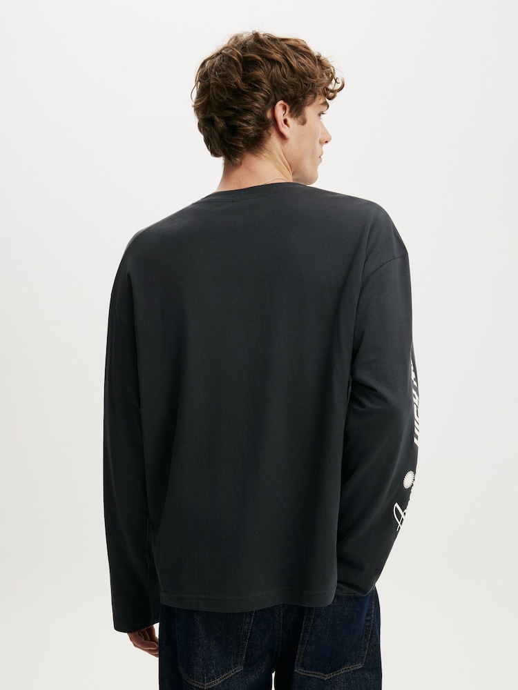 Cotton On Black Regular Fit Graphic Long Sleeve T-Shirt - Image 2 of 4