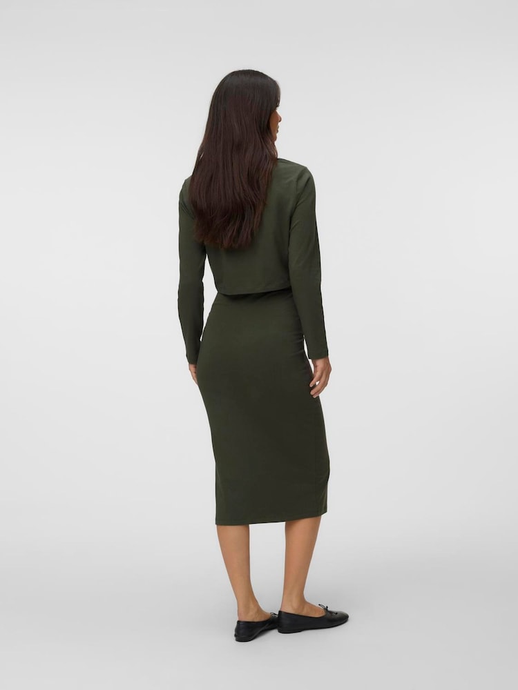 Mamalicious Green Maternity T-Shirt and Skirt Set - Image 2 of 3 Mamalicious Green Maternity T-Shirt and Skirt Set - Image 2 of 3