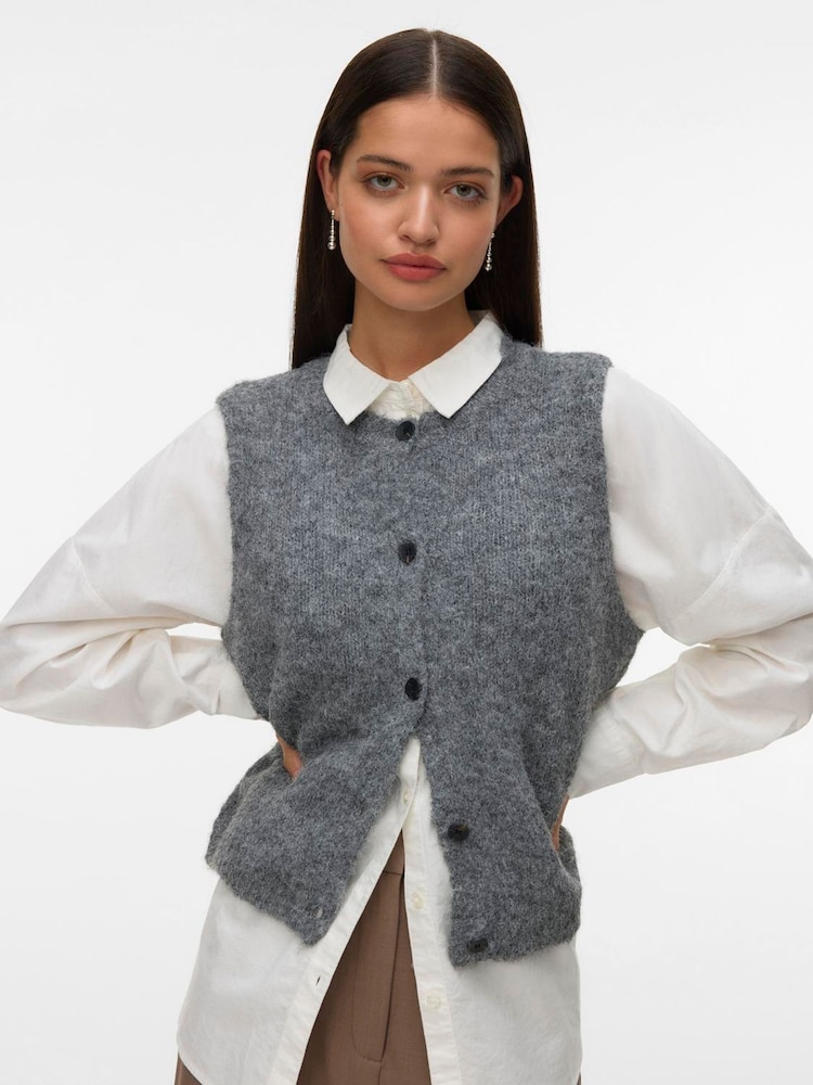 VERO MODA Grey Knitted Button Down Vest - Image 1 of 5 VERO MODA Grey Knitted Button Down Vest - Image 1 of 5