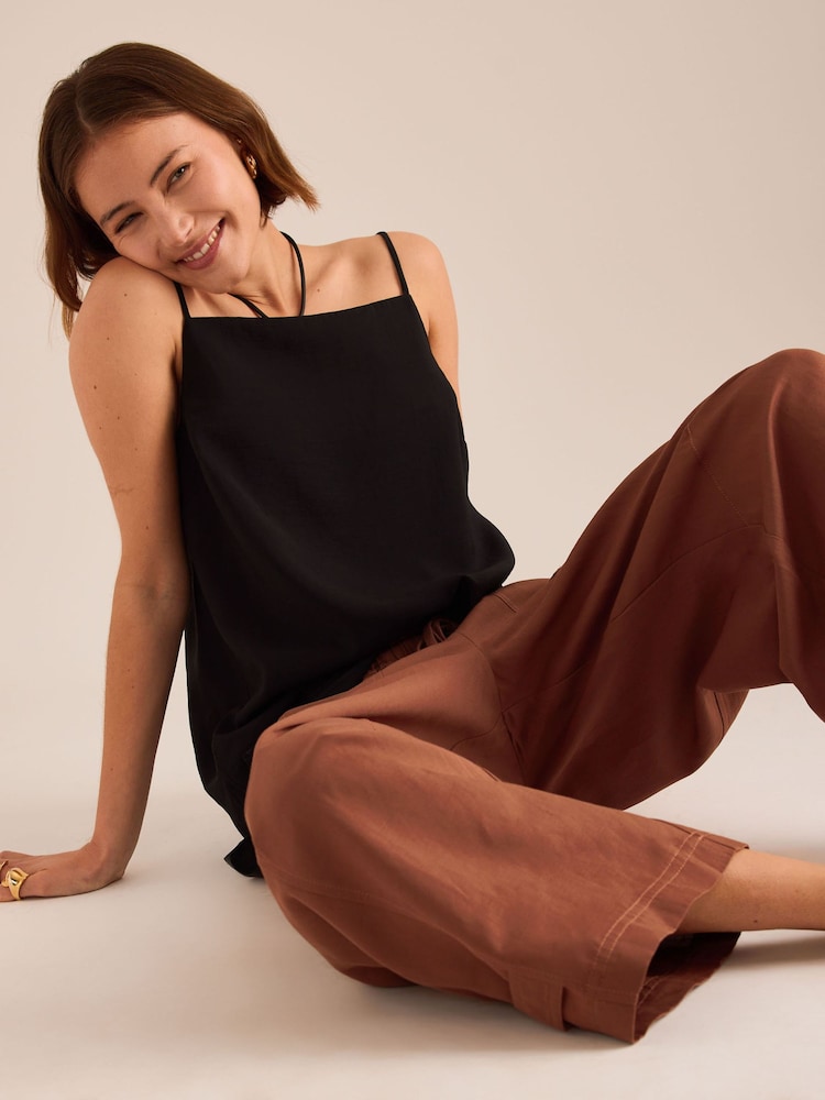 Anthropologie Brown Billie Barrel Trousers - Image 4 of 4