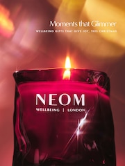 NEOM Christmas Wish 1 Wick Candle 185g - Image 2 of 8