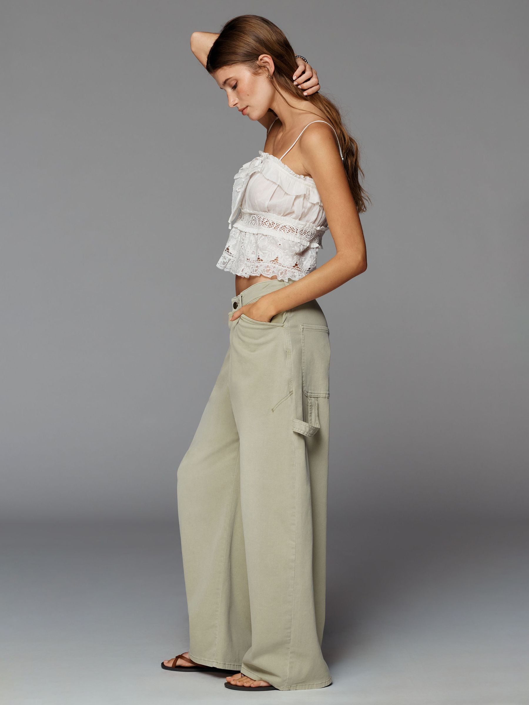 Buy Anthropologie Green Pilcro Kayden High-Rise Carpenter Barrel