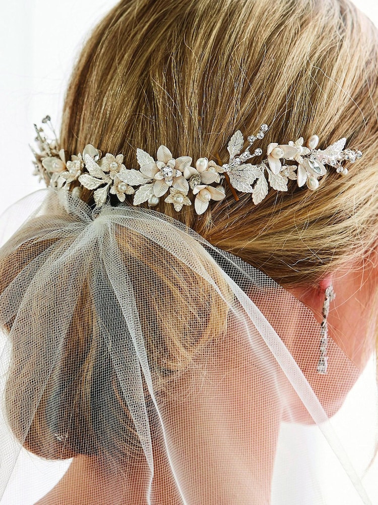 Jon Richard Silver Plated Clara Brushed Leaves Fresh Water Pearl And Crystal Double Comb - Image 1 of 2
