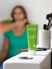 Weleda Skin Food Light 30ml - Image 3 of 3