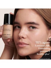 Armani Beauty Luminous Silk Foundation - Image 5 of 9