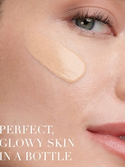 Armani Beauty Luminous Silk Foundation - Image 2 of 4