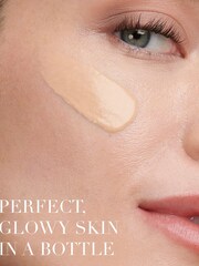 Armani Beauty Luminous Silk Foundation - Image 3 of 6