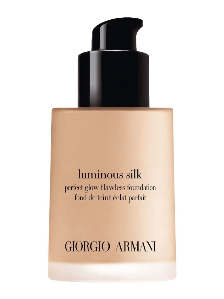 Armani Beauty Luminous Silk Foundation - Image 2 of 7 Armani Beauty Luminous Silk Foundation - Image 2 of 7