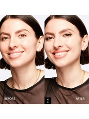 MAC Studio Fix Fluid SPF15 Foundation - Image 3 of 3