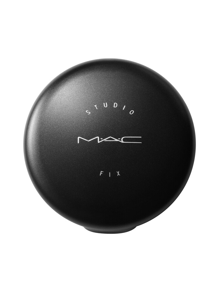 MAC Studio Fix Powder Plus Foundation - Image 5 of 5 MAC Studio Fix Powder Plus Foundation - Image 5 of 5