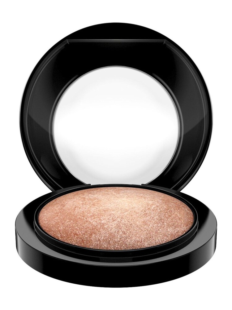 MAC Mineralize Skinfinish - Image 1 of 5