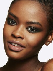 MAC Pro Longwear Concealer - Image 3 of 3