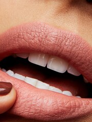 MAC Matte Lipstick - Image 4 of 5