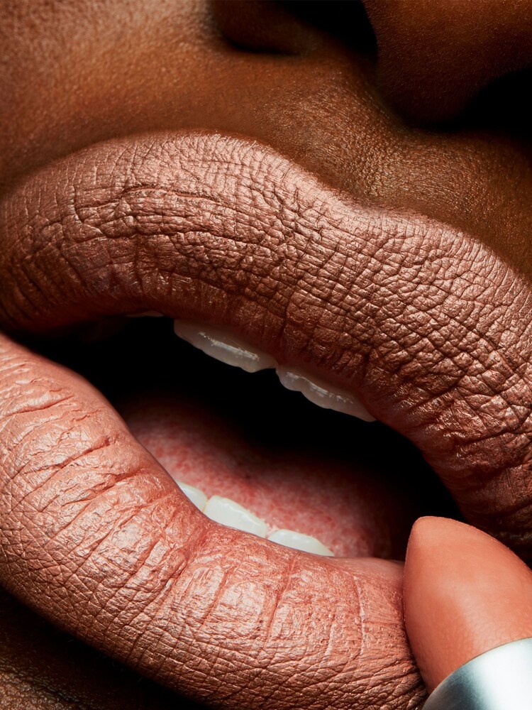 MAC Matte Lipstick - Image 5 of 5